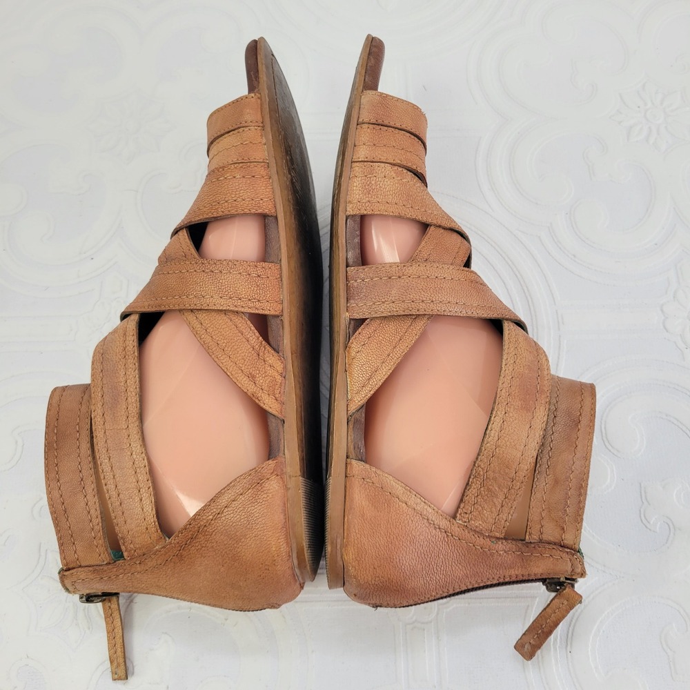 Bed Stu Roan Womens Tan Leather Gladiator Caged Flat Sandals Back Zip Boho Sz 9? - Picture 10 of 16